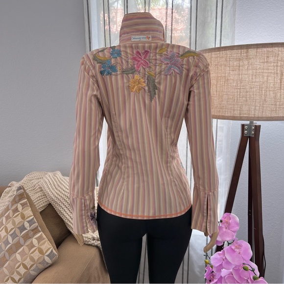 Johnny Was Striped Embroidered Floral Button Up Size M Women's Top Shirt Blouse - Picture 8 of 12